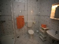 Apartment A5 - bathroom