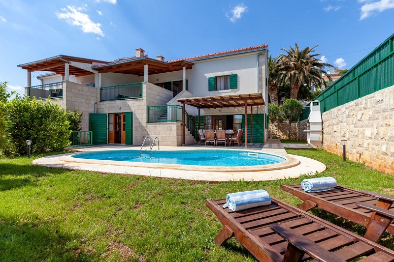 VILLA RENTAL - ONE OF THE MOST RECOMMENDED WAYS TO SPEND YOUR HOLIDAYS